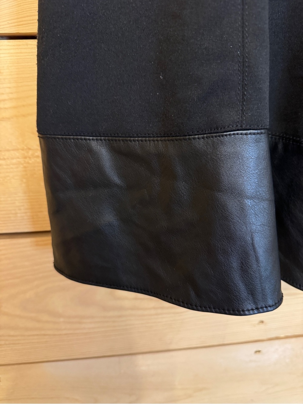 DKNY Sleeveless Fit & Flare Dress Black Faux Leather Hem Size 8 NWT - Picture 11 of 11